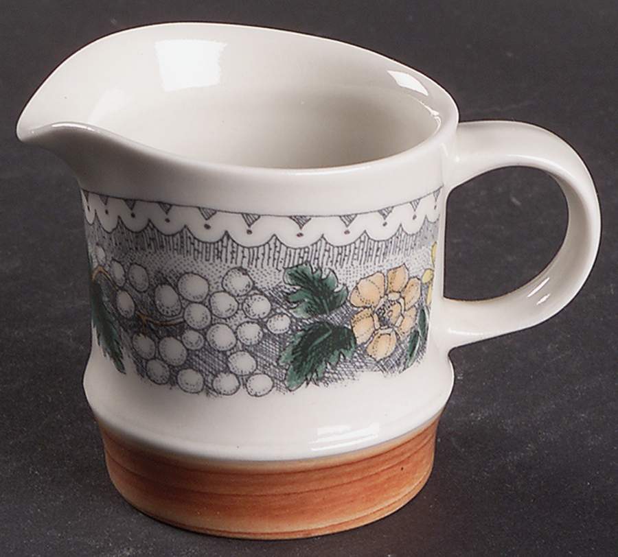 Burgund Mini Creamer by Goebel-1