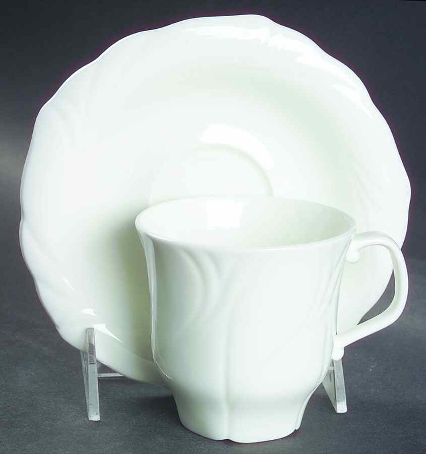 Etoiles Flat Cup & Saucer Set by Goebel-1