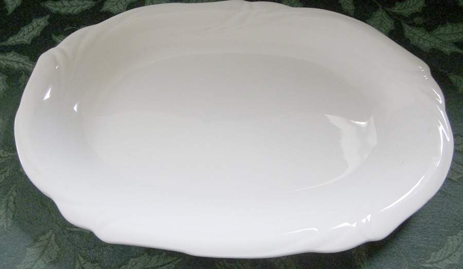 Etoiles 15" Oval Serving Platter by Goebel-1