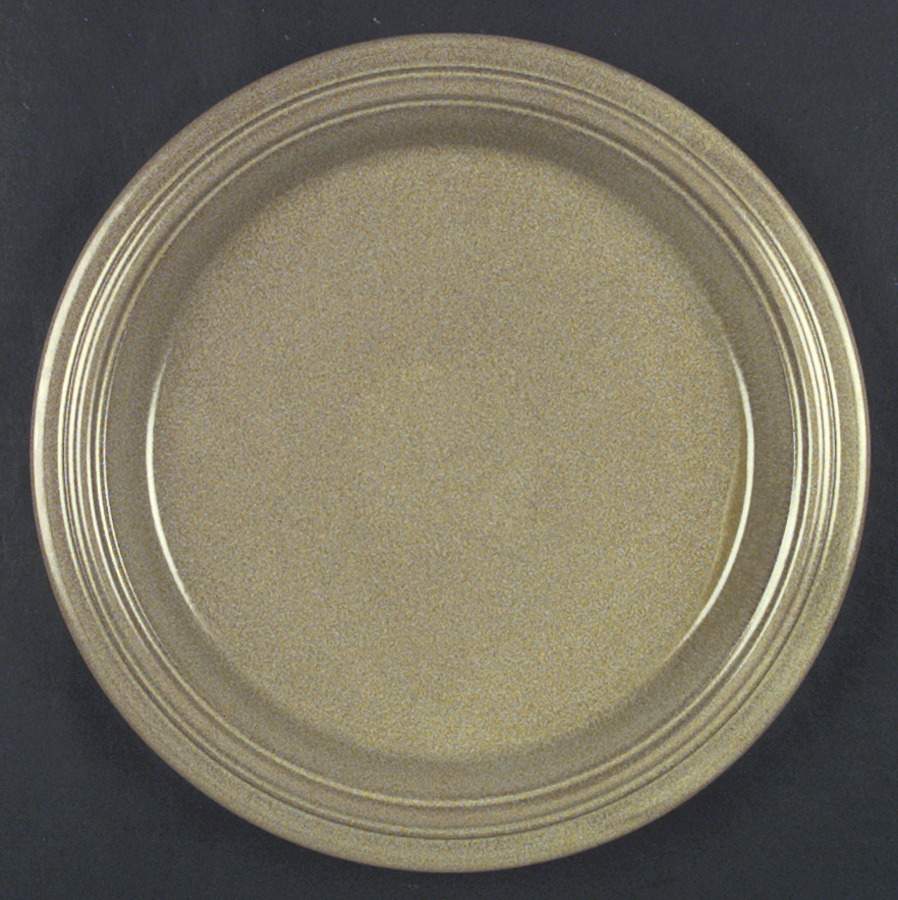GOE1 Dinner Plate by Goebel-1