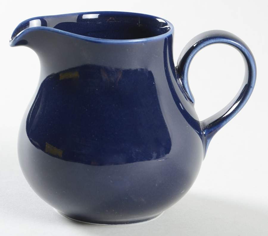 GOE4 Creamer by Goebel-1