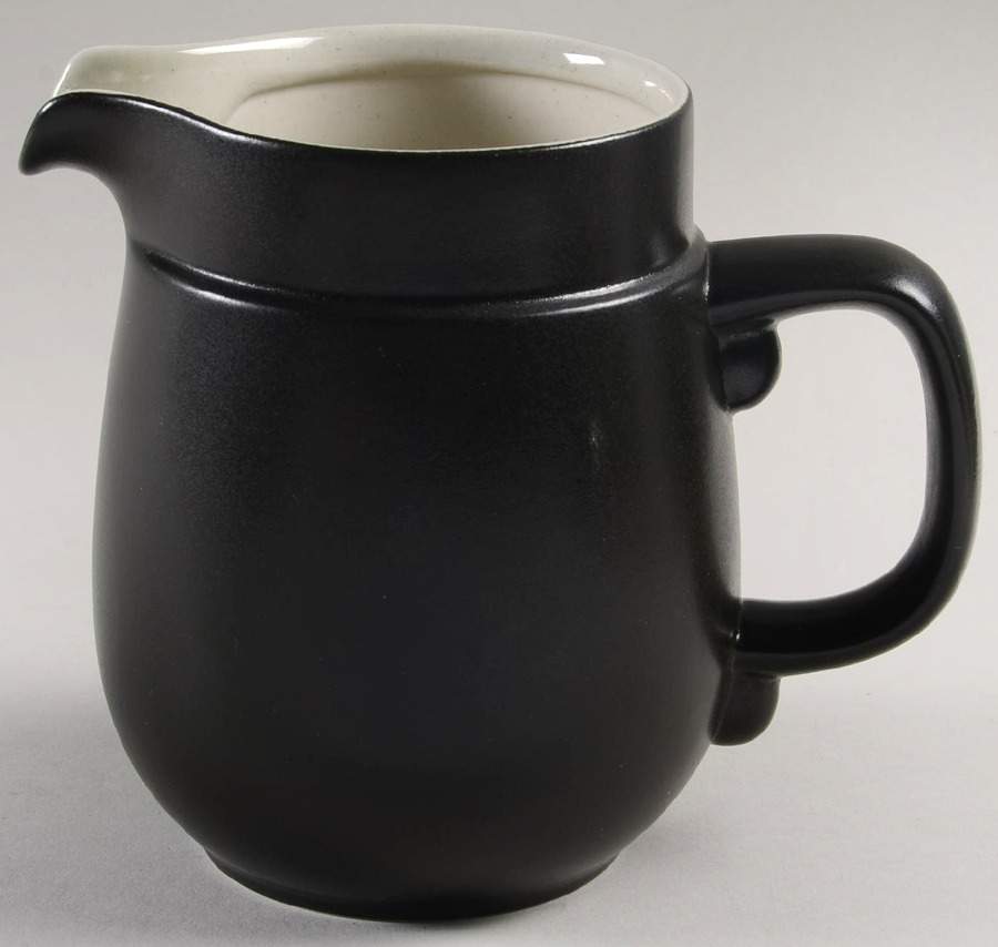 Le Rotisseur 64 Oz Pitcher by Goebel-1