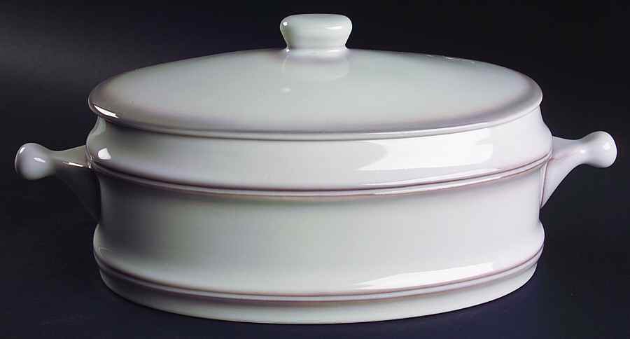 Lorraine 2.5 Quart Oval Covered Casserole by Goebel-1