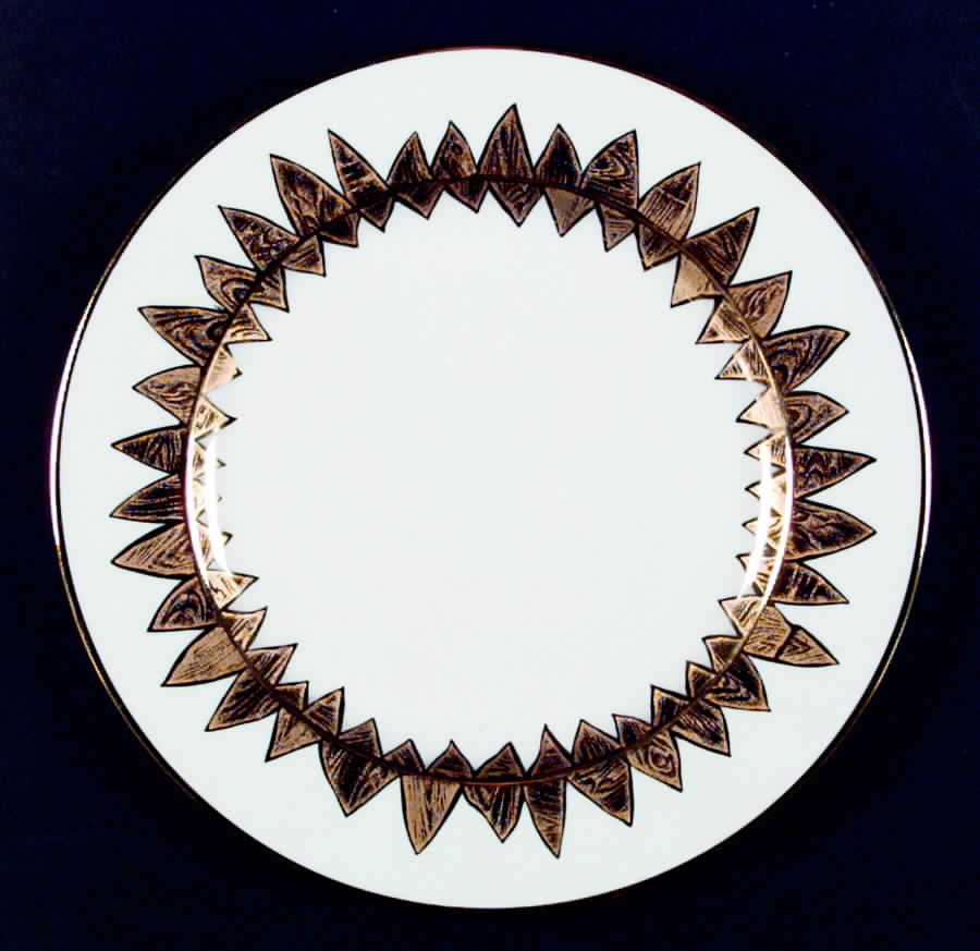 Isidore New Gold Dinner Plate by Bill Goldsmith-1