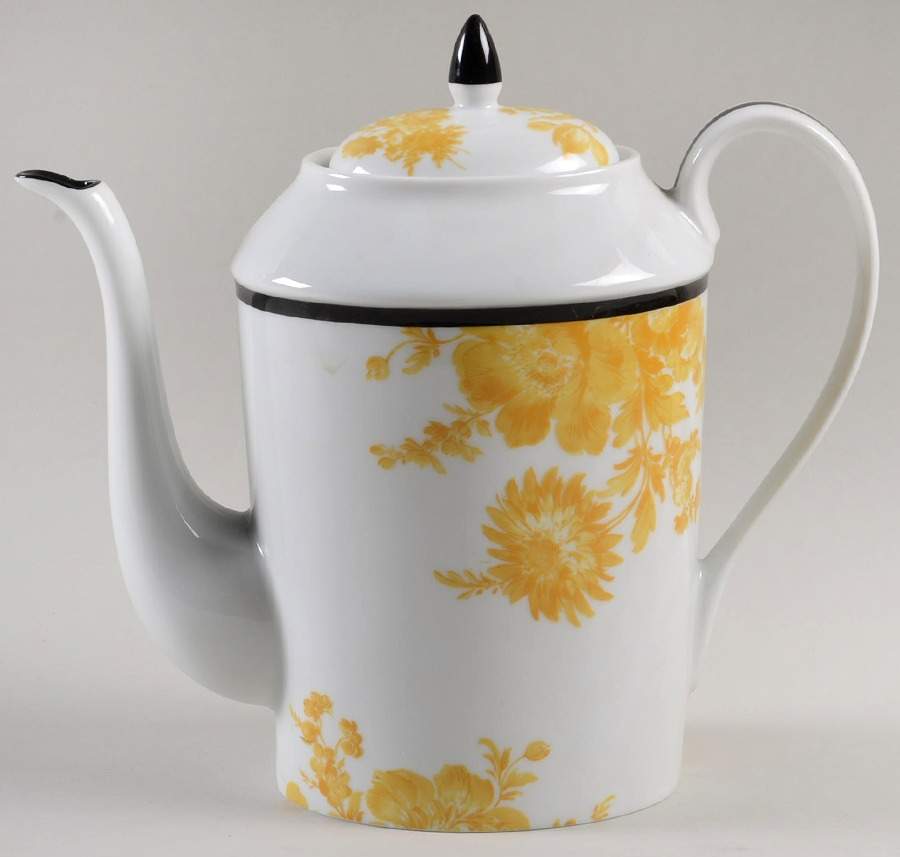 Potpourri Yellow Coffee Pot & Lid by Bill Goldsmith-1