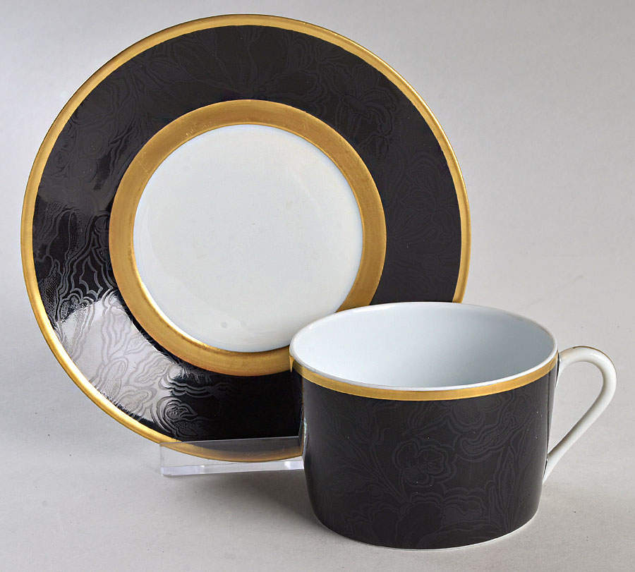 Sherry Black Flat Cup & Saucer Set by Bill Goldsmith-1