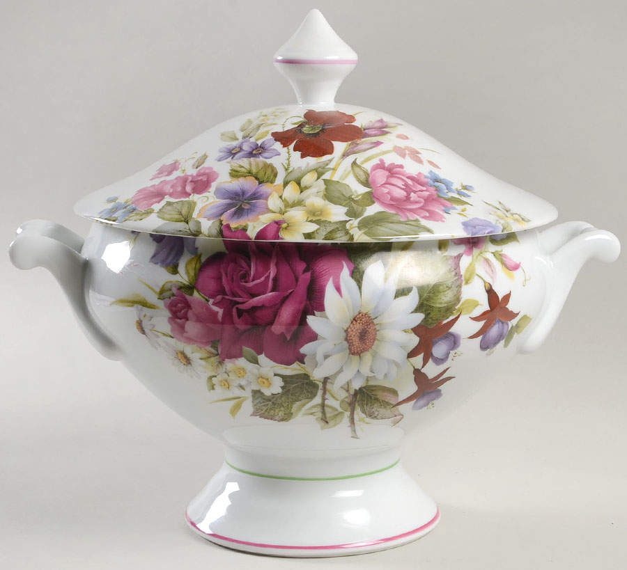 Victoria Tureen &  Lid by Bill Goldsmith-1