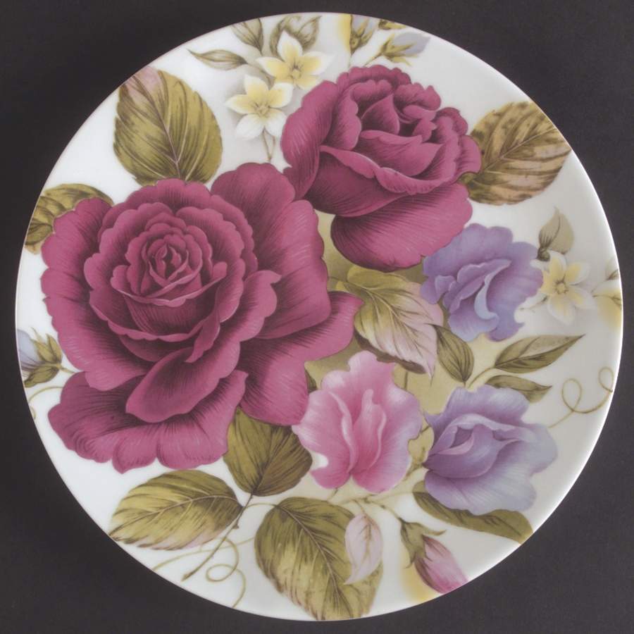 Victoria Coupe Dessert Plate by Bill Goldsmith-1