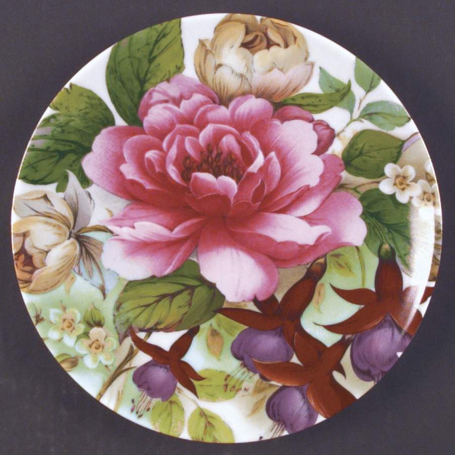 Victoria Coupe Dessert Plate by Bill Goldsmith-1
