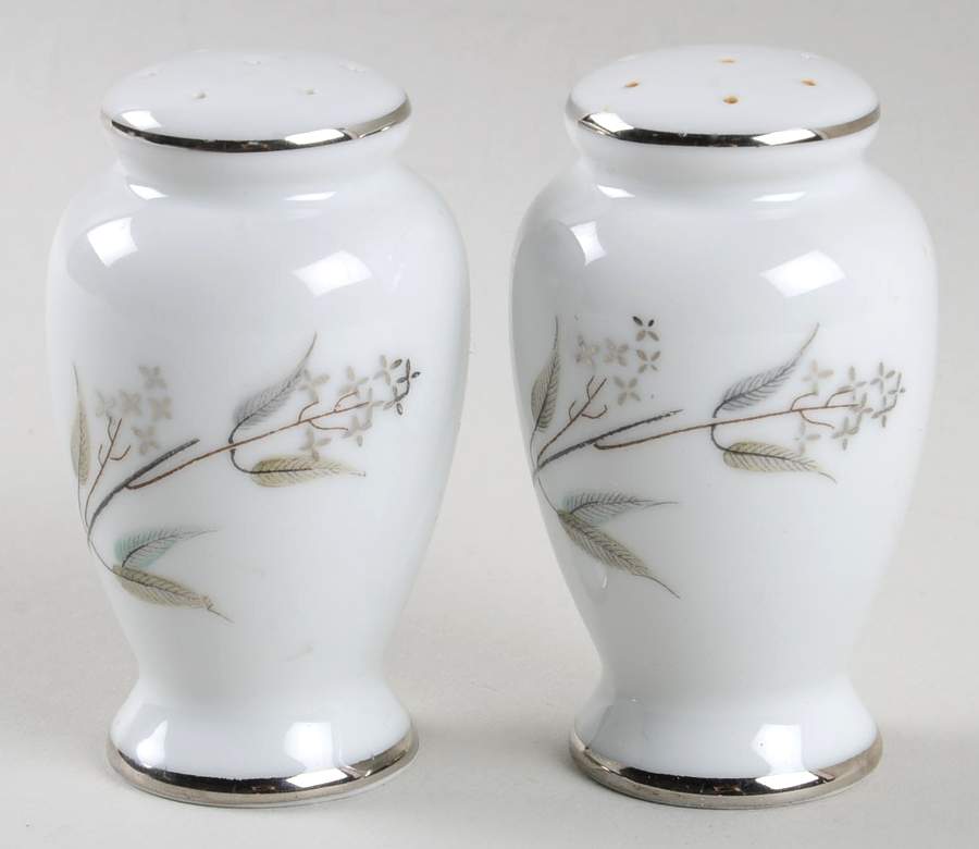 Alyson Salt & Pepper Set by Grace-1