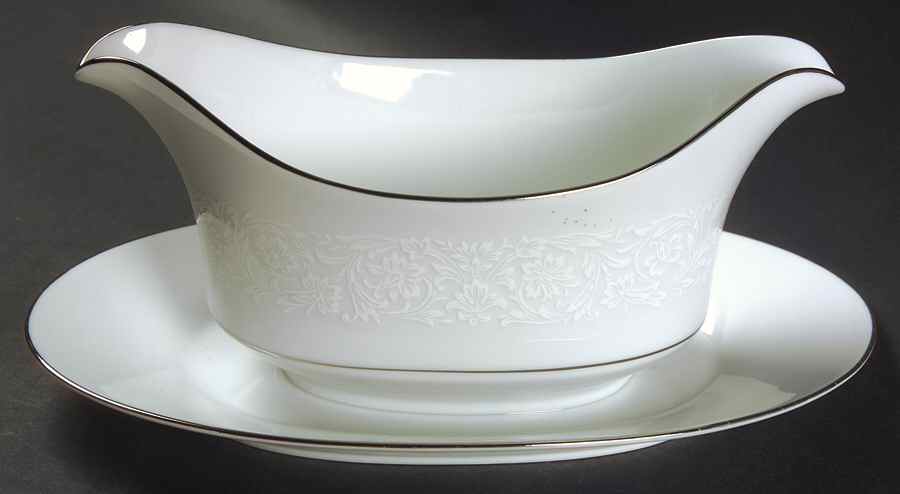 Concerto Gravy Boat with Attached Underplate by Grace-1