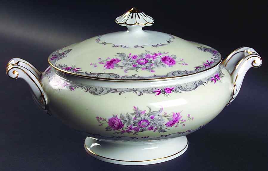 Corsage Round Covered Vegetable by Grace-1