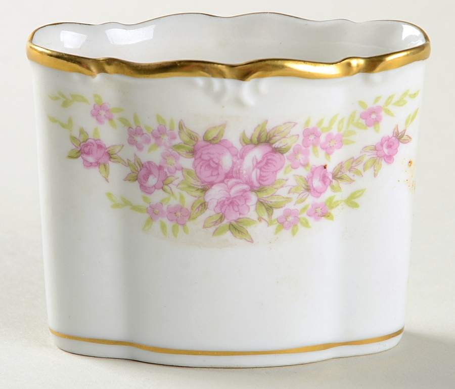 Dresden Rose Cigarette Holder by Grace-1