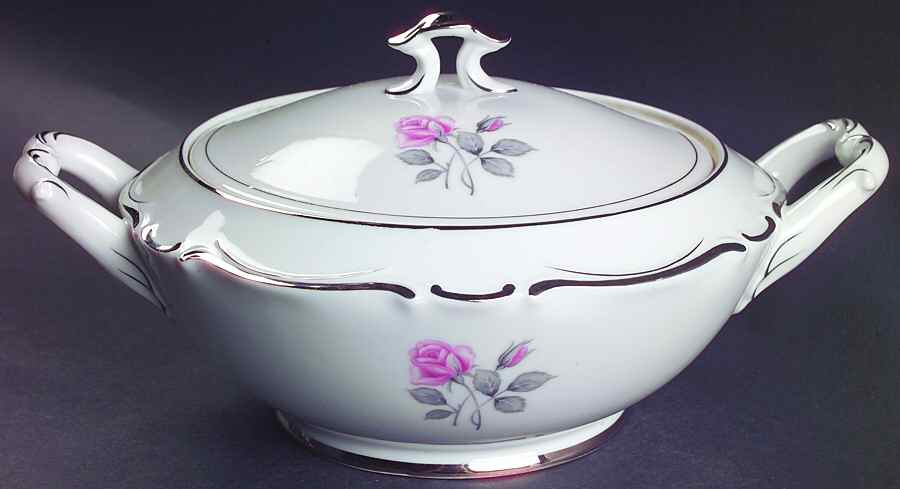 Elegante Round Covered Vegetable by Grace-1