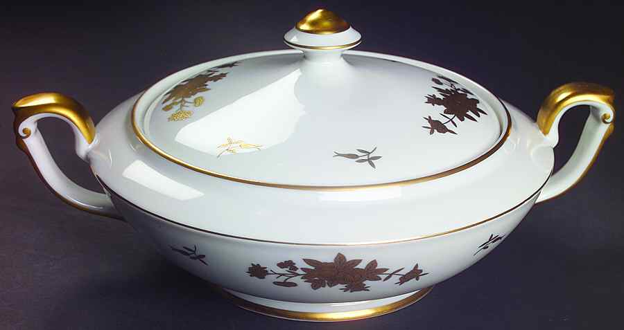 Regal Round Covered Vegetable by Grace-1