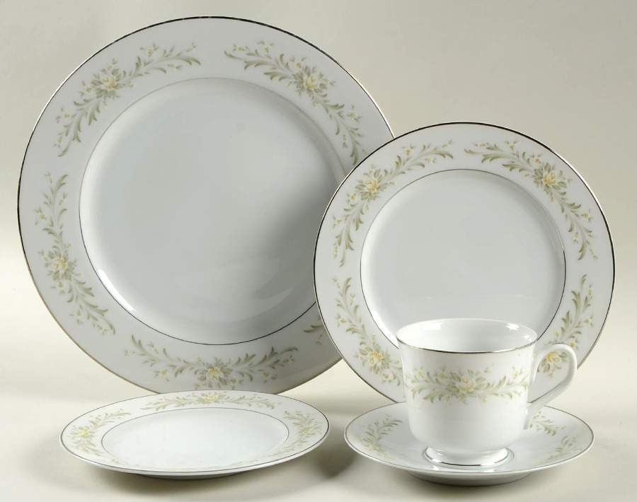 Rhapsody 40 Piece Estate Set by Grace-1