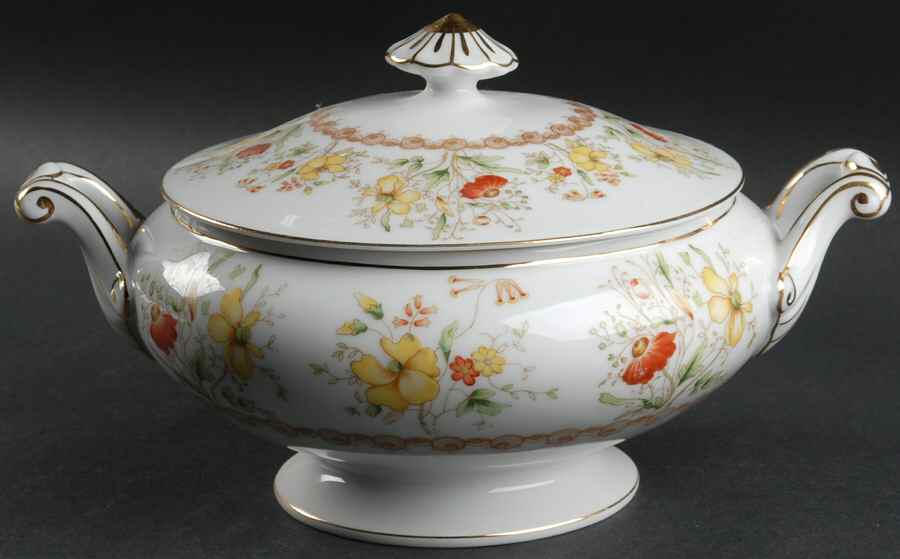 Sarna Round Covered Vegetable by Grace-1