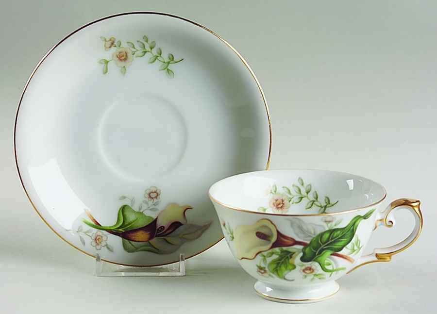 Wood Lily Footed Cup & Saucer Set by Grace-1