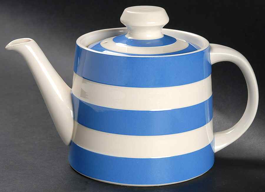 Cornish Blue White (Shield and TG Green) Teapot & Lid by T G Green (England)-1
