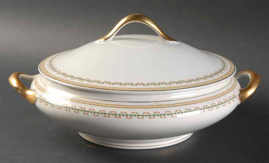 Algeria Round Covered Vegetable by Grindley-1
