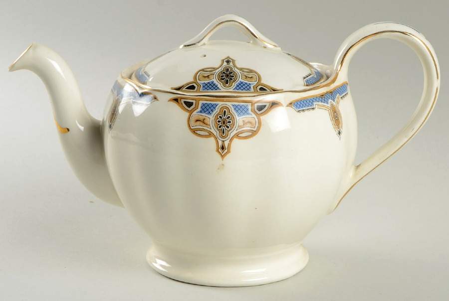 The Balmoral Teapot & Lid by Grindley-1