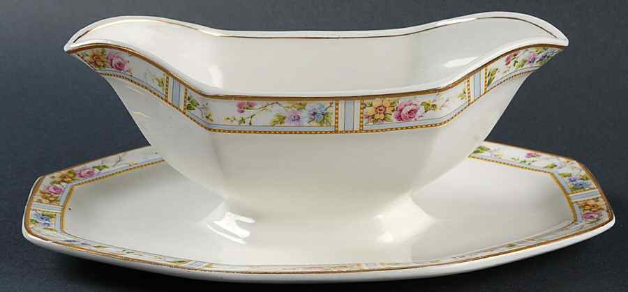 Carmona (Smooth Edge) Gravy Boat with Attached Underplate by Grindley-1