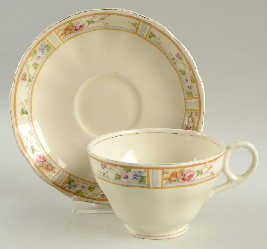 Carmona (Scalloped Edge) Flat Cup & Saucer Set by Grindley-1