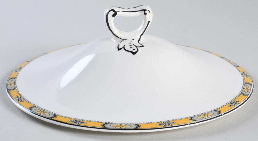 Chester Lid for Round Vegetable by Grindley-1