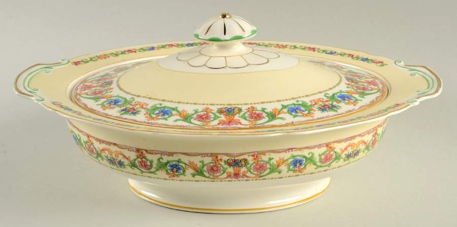 The Delicia Round Covered Vegetable by Grindley-1