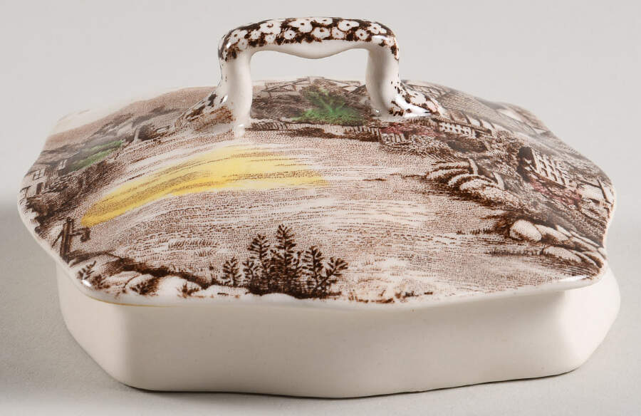 Dickens Coaching Stages Lid for Teapot by Grindley-1