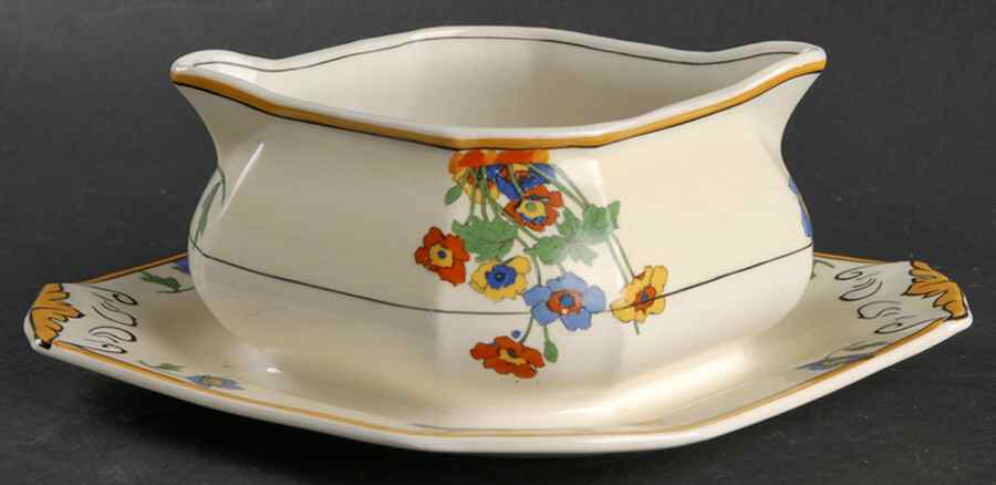 Gardenia Gravy Boat with Attached Underplate by Grindley-1