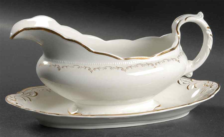 520 Gravy Boat & Underplate by Grindley-1