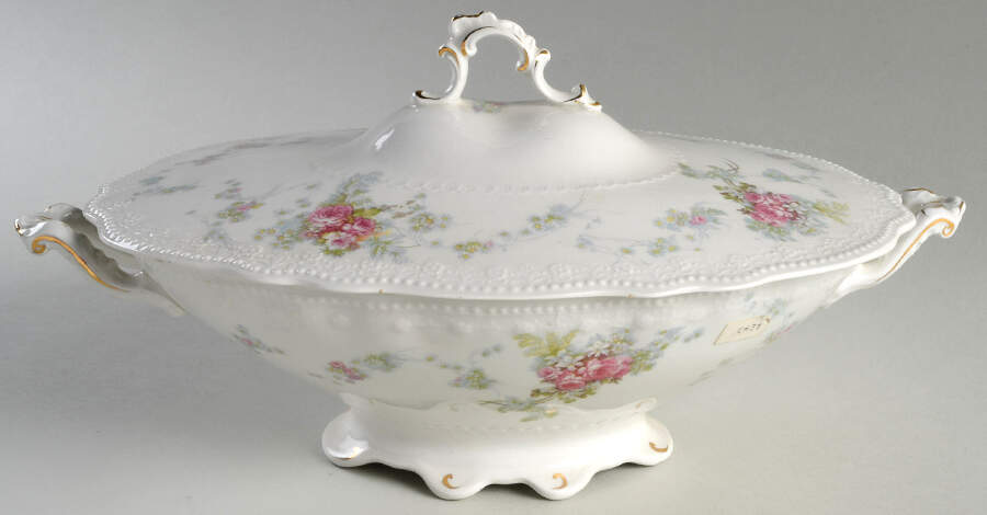 Kenwood (No Trim) Oval Covered Vegetable by Grindley-1
