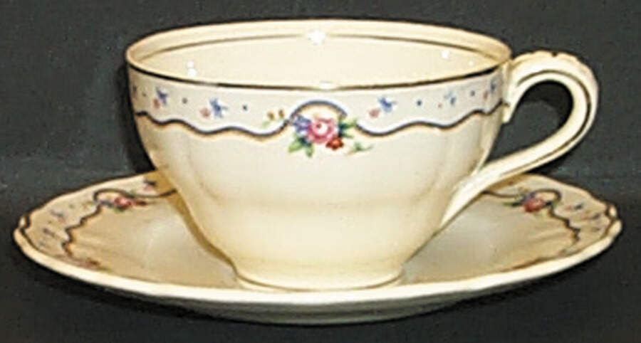 Linden Lea Flat Cup & Saucer Set by Grindley-1