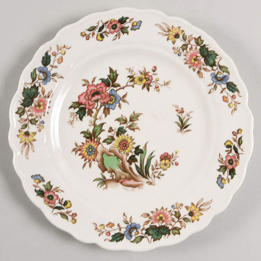 Lorraine Salad Plate by Grindley-1