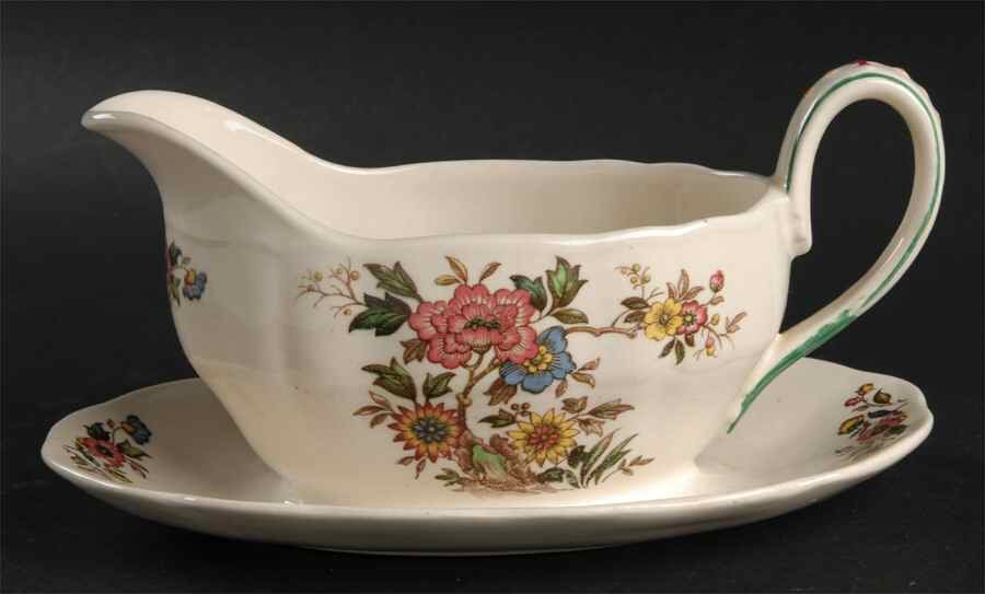Lorraine Gravy Boat with Attached Underplate by Grindley-1