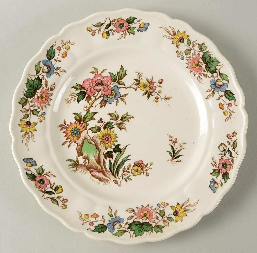 Lorraine Luncheon Plate by Grindley-1