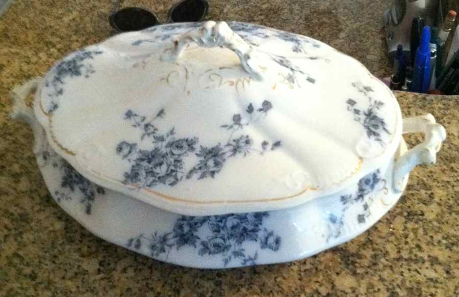 Marechal Neil (Flow Blue, Gold) Oval Covered Vegetable by Grindley-1