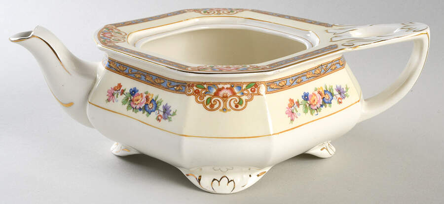 Marjorie Teapot No Lid by Grindley-1