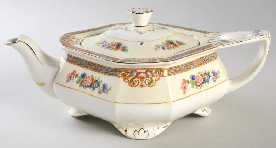 Marjorie Teapot & Lid by Grindley-1