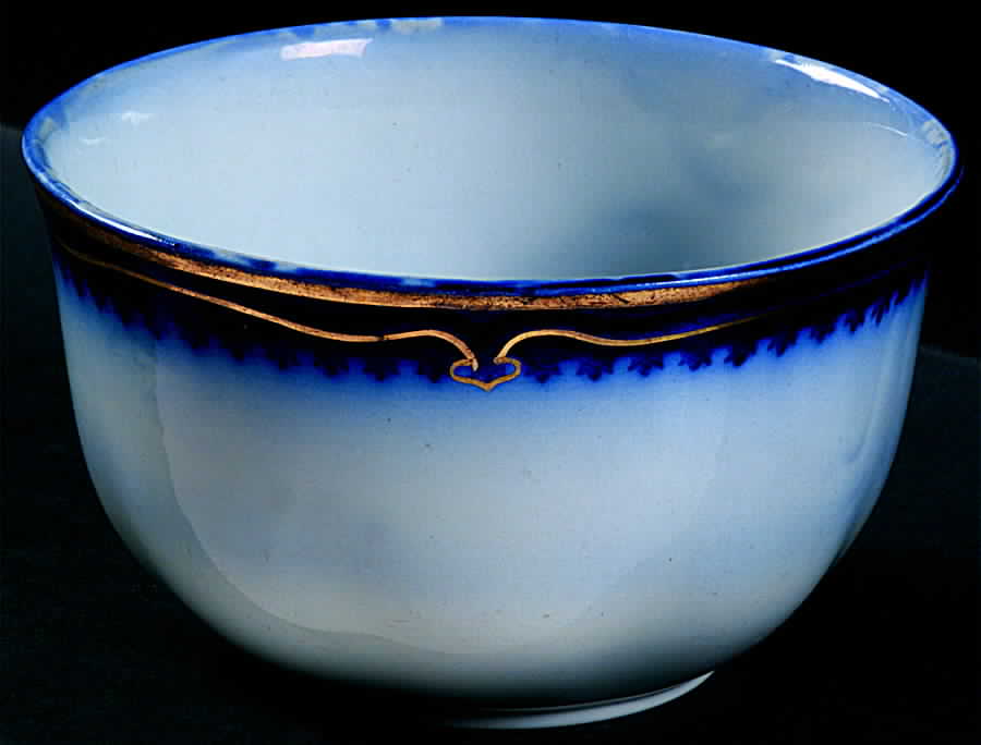 The Marquis (Flow Blue with Gold) Cranberry Bowl by Grindley-1