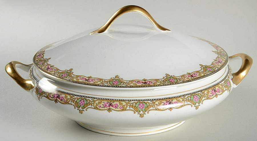The Minden Round Covered Vegetable by Grindley-1