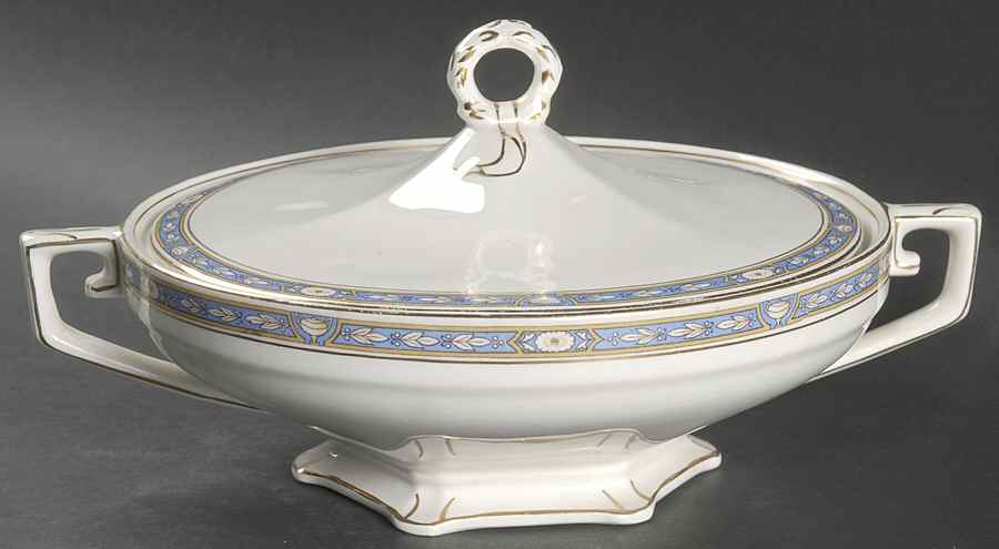Monmouth (Smooth Edge) Round Covered Vegetable by Grindley-1