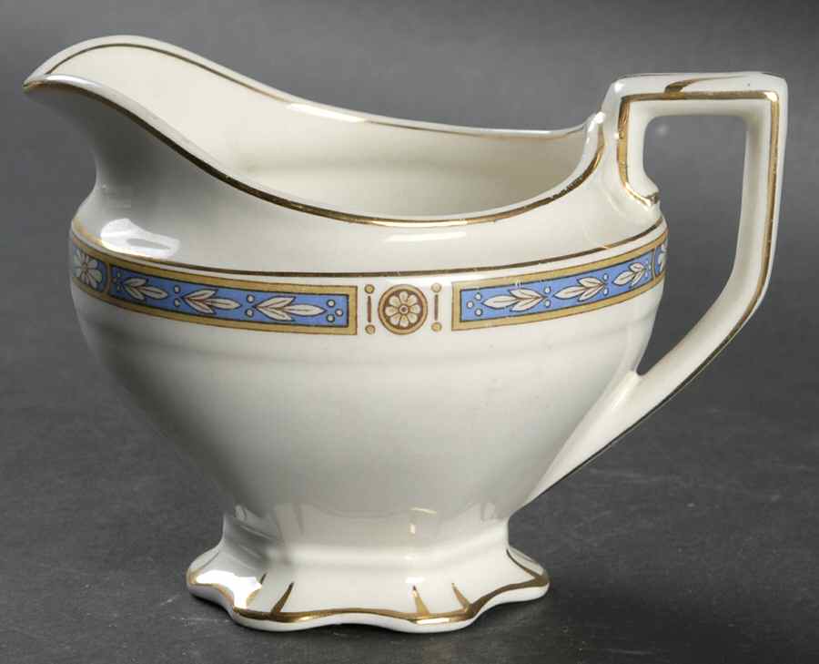 Monmouth (Smooth Edge) Creamer by Grindley-1