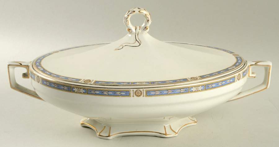 Monmouth (Smooth Edge) Oval Covered Vegetable by Grindley-1