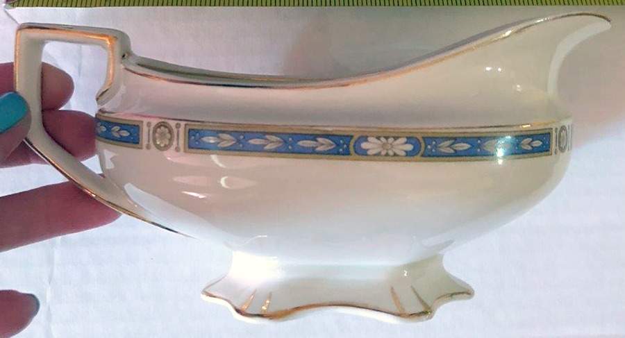 Monmouth (Smooth Edge) Gravy Boat by Grindley-1