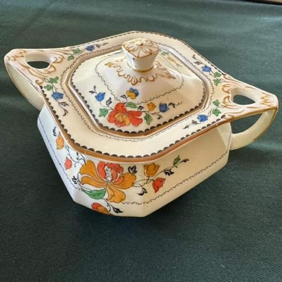 Rochester Sugar Bowl & Lid by Grindley-1