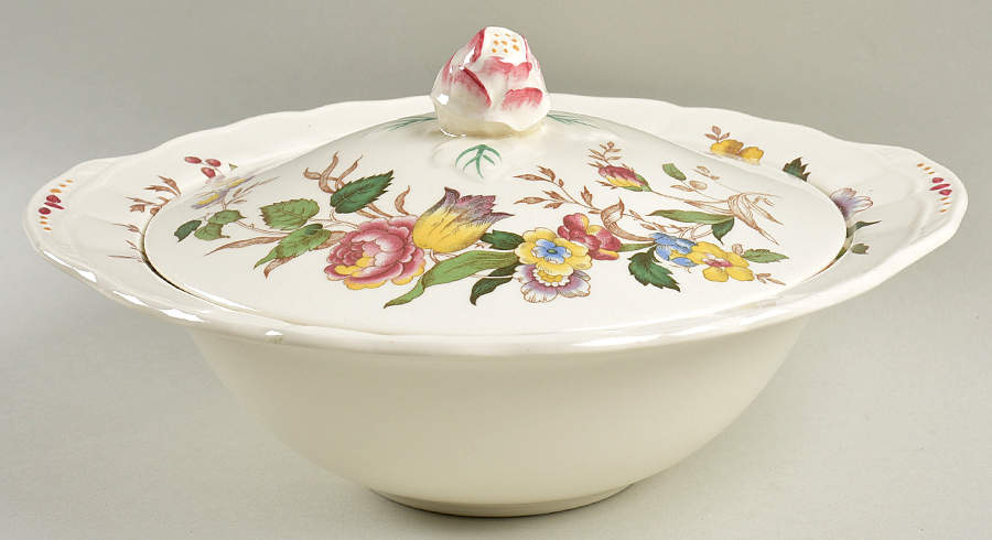 Rosalind Round Covered Vegetable by Grindley-1