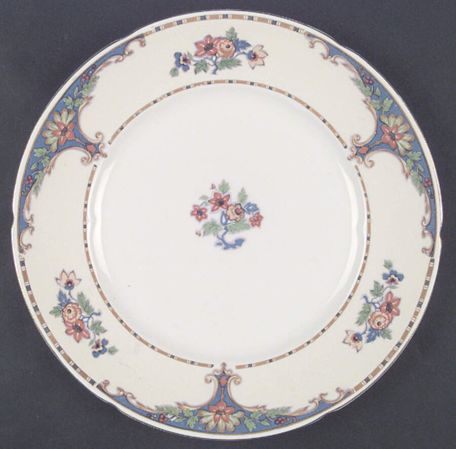 Virginia Dinner Plate by Grindley-1