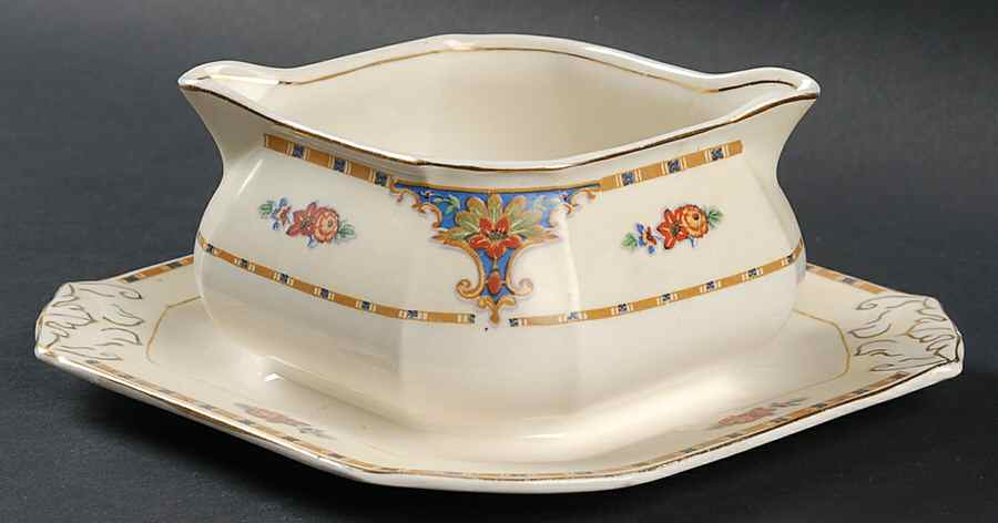 Virginia Gravy Boat with Attached Underplate by Grindley-1